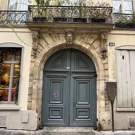 Appartamento Luxueux / Historique Proche Bon Marché Parigi